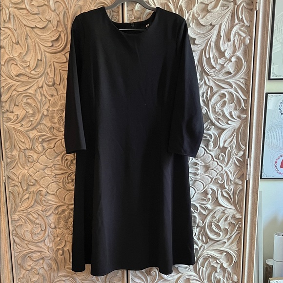 Uniqlo Mini Dress - Picture 1 of 6